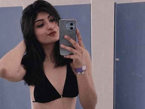 MiaCastilloX