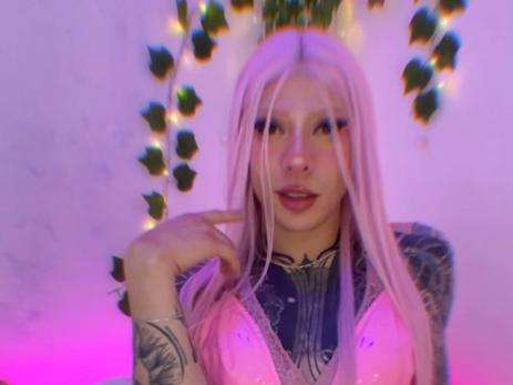 Free Chat With AndreaCrossdresser