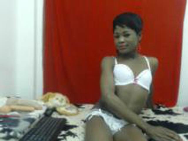 Watch  cherrybubblyX live on cam at ImLive