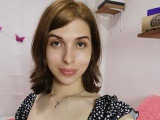 A Live Chat Eye-catching Shemale Is What I Am And My Age Is 24 Yrs Old And People Call Me Monicascott