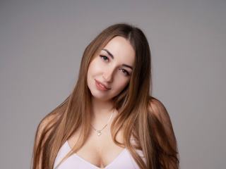 Live Video Chat with AriaXCute on One-on-One Live Sex Cams