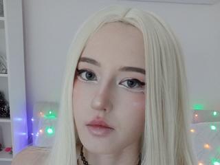 I'm 18 Years Old, A Sex Webcam Delightful Bimbo Is What I Am And People Call Me JessLi