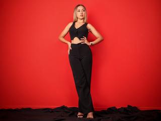 Image 1 of LannaCarter, female webcam model, 24 years old, on live webcam