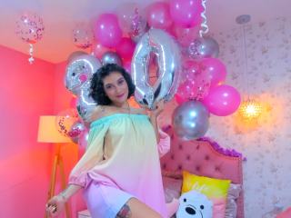 Hello how are you? My name is Esmeralda and I am very happy to be able to meet new friends in ImLive and have many stories and magical moments here.