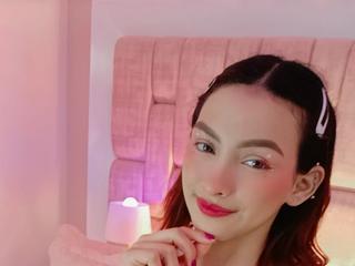 MiaaSmith Gallery Image 1 MiaaSmith Gallery Image 1