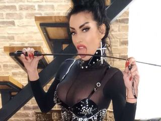 34 Is My Age And My ImLive Model Name Is TheCountess406 And A Sex Webcam Pretty Chick Is What I Am