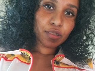 Image 4 of HornyLily4u, female webcam model, 25 years old, on live webcam
