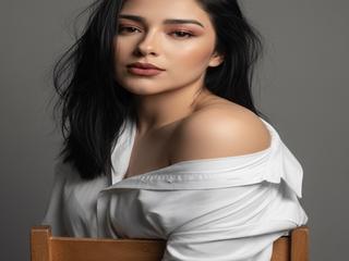 Sophie_Winslow Gallery Image 3 Sophie_Winslow Gallery Image 3