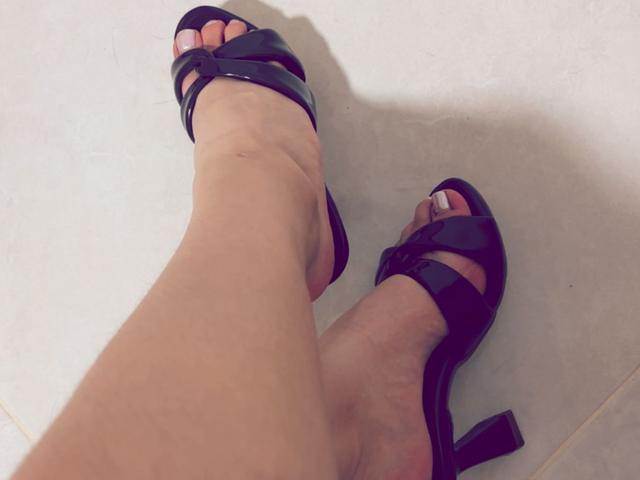 Alison_Tatcher - Live sex cams model