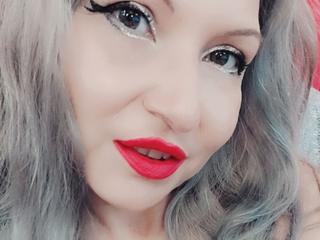 Image 1 of sweetylisaxxx, female webcam model, 45 years old, on live webcam
