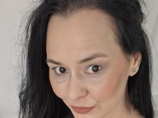 Image 2 of AnaisaAdams, female webcam model, 42 years old, on live webcam