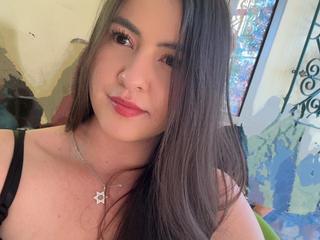 Image 2 of Camiila, female webcam model, 23 years old, on live webcam