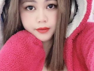 Image 3 of MariaBaby, female webcam model, 22 years old, on live webcam