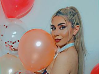 CelineMeyerr Live Webcam on ImLive CelineMeyerr Live Webcam on ImLive