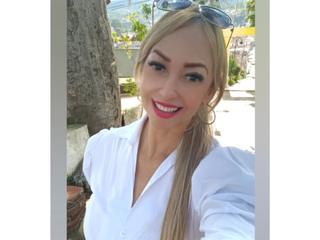 Image 3 of NathalyPalmers, female webcam model, 42 years old, on live webcam