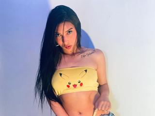 Image 1 of burbujapinkk, female webcam model, 23 years old, on live webcam