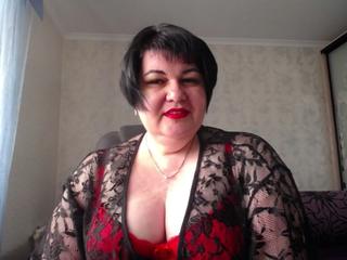 A Live Cam Irresistible Gal Is What I Am, My Name Is DianaLady, I'm 46