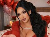 I am affectionate, passionate and very hot, I love that you describe everything you plan to do with me, it turns me on..If you want to be my bitch just tell me and I`ll take you to heaven