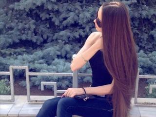 Image 2 of BrownEyed_Witch, female webcam model, 39 years old, on live webcam