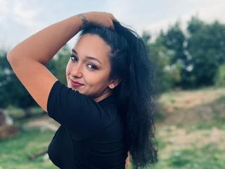 Image 3 of CassiaTrace, female webcam model, 20 years old, on live webcam