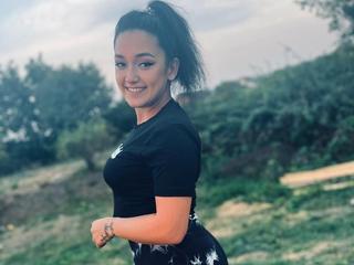 Image 4 of CassiaTrace, female webcam model, 20 years old, on live webcam