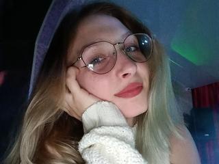 AkitoKim Gallery Image 1 AkitoKim Gallery Image 1