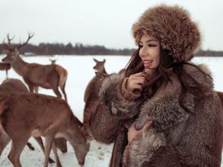 Image 4 of MissBelle, female webcam model, 21 years old, on live webcam