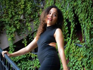 Image 1 of PervShaky, female webcam model, 33 years old, on live webcam