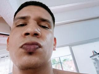 damianhorny2424