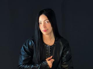 Image 1 of ashleesweett1, female webcam model, 20 years old, on live webcam