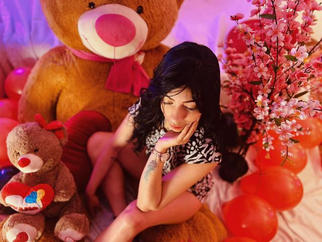 ashleesweett1 - Live sex cams model