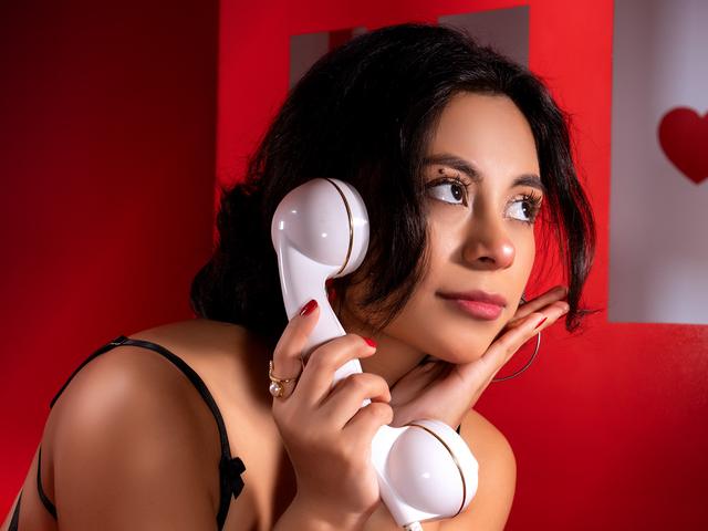 AbigailSmith - Live sex cams model