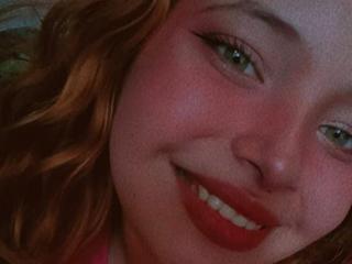 Image 3 of SusyGattio, female webcam model, 18 years old, on live webcam