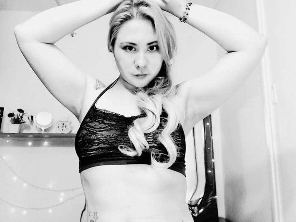 BunnyFlesh cam model
