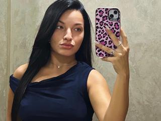 Image 1 of JessaRay, female webcam model, 23 years old, on live webcam