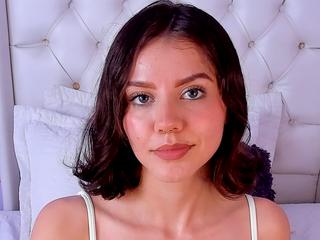 HoneyLia Gallery Image 4 HoneyLia Gallery Image 4