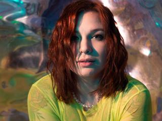 Image 2 of miaurxlove, female webcam model, 28 years old, on live webcam