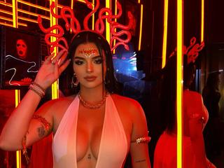 My ImLive Model Name Is NovaClark, I'm 23! A Webcam Luscious Honey Is What I Am