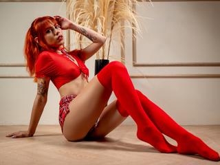 Image 4 of LylaSpade, female webcam model, 19 years old, on live webcam