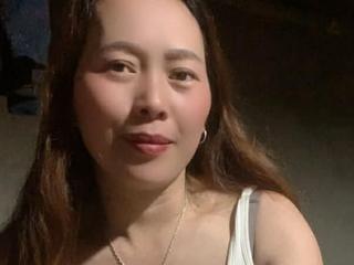 Image 1 of Molly89, female webcam model, 36 years old, on live webcam