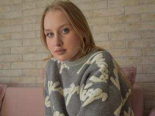 My Age Is 20 Years Old! My Model Name Is BrightPlumm, A Live Webcam Engaging Honey Is What I Am