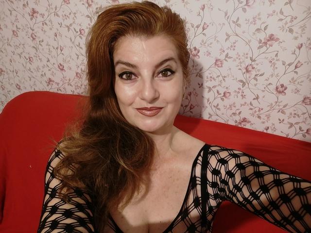 Watch  tatiana72Luv live on cam at ImLive