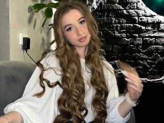 My ImLive Model Name Is Milkywaybaby And I'm A Live Cam Desirable Gal, I'm 18 Yrs Old
