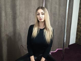 Image 1 of PatriciaStormX, female webcam model, 29 years old, on live webcam